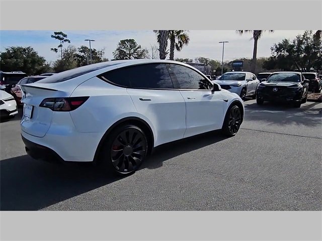Used 2022 Tesla Model Y Performance image 20