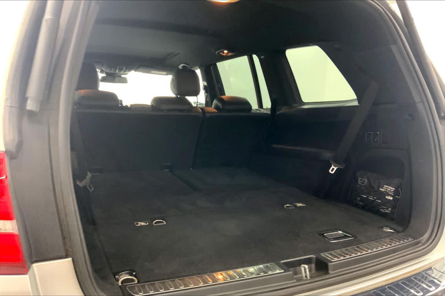 Used 2019 Mercedes-Benz GLS 450 4MATIC image 15