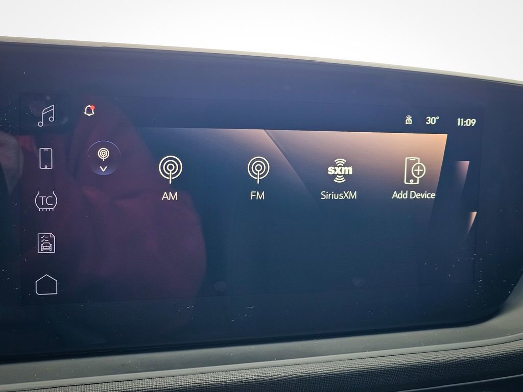 Used 2025 Buick Envista Preferred image 21