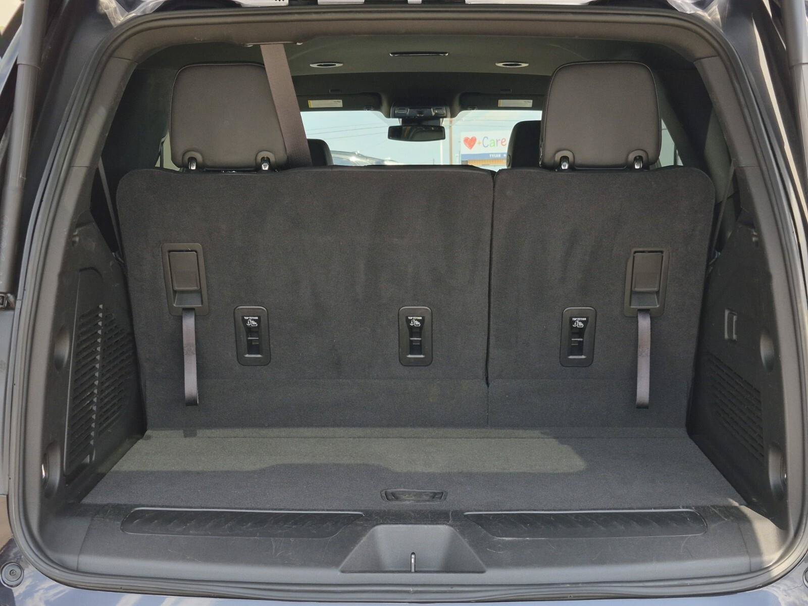 Used 2024 Chevrolet Tahoe LT AWD/4WD image 8