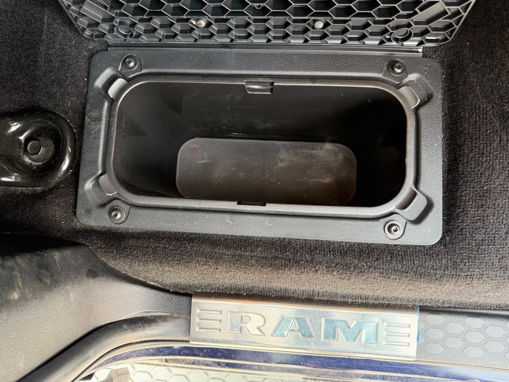 Used 2017 RAM 1500 Laramie Longhorn AWD/4WD image 27