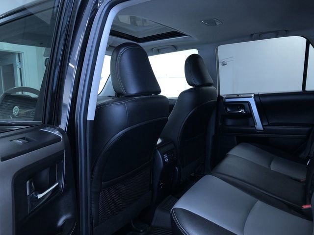 Used 2017 Toyota 4Runner SR5 Premium image 19