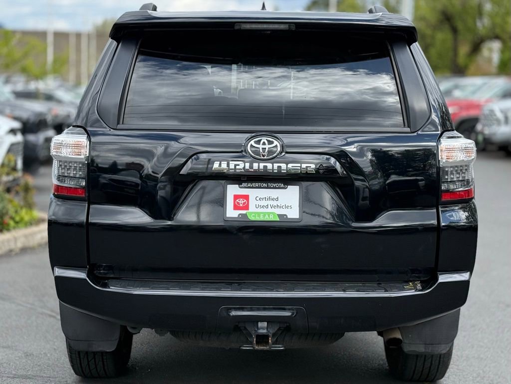 Certified 2022 Toyota 4Runner SR5 Premium AWD/4WD image 4