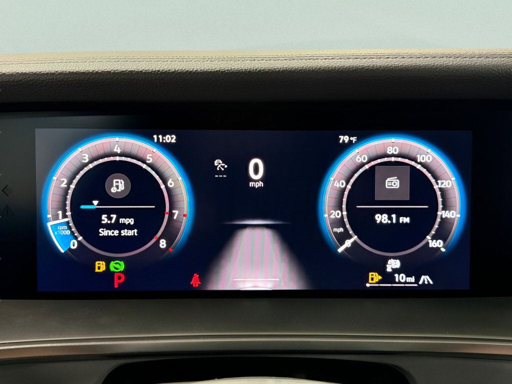 Certified 2025 Volkswagen Tiguan SE R-Line AWD/4WD image 15