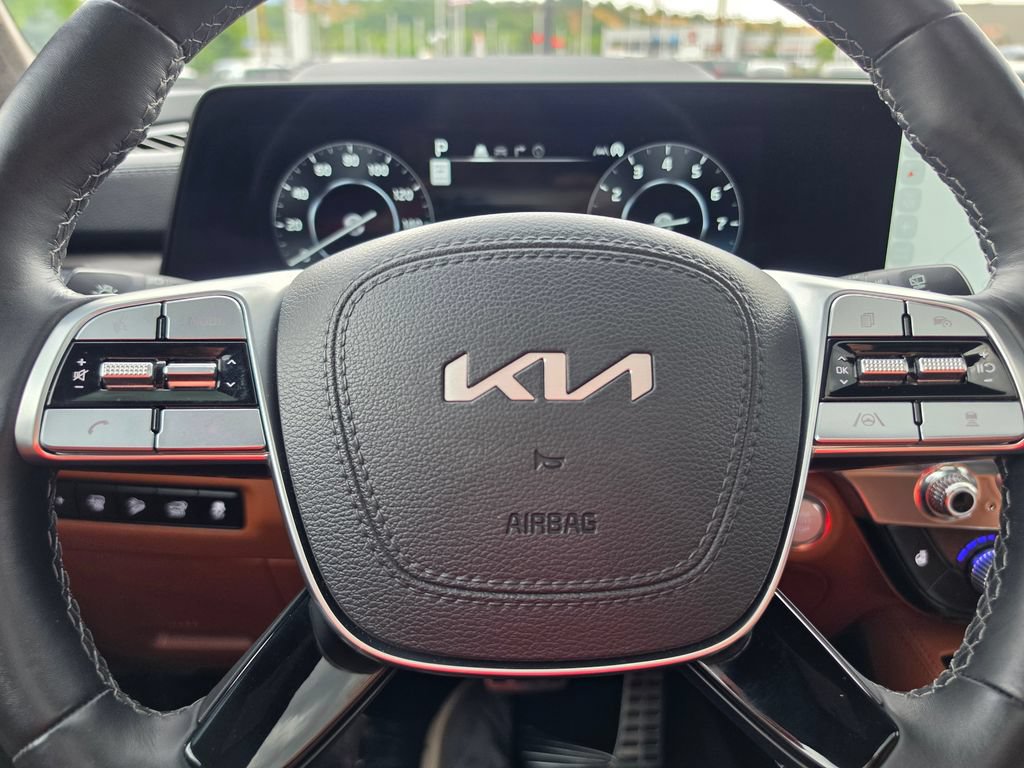 Certified 2025 Kia Telluride SX Prestige X-Line AWD/4WD image 23