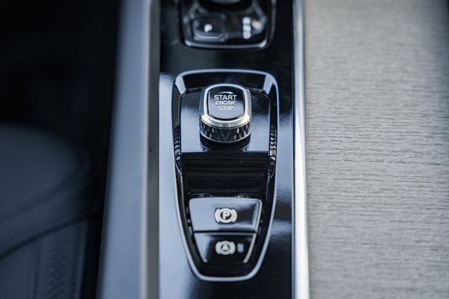 New 2026 Volvo XC60 B5 Plus w/ Protection Package Premier image 25