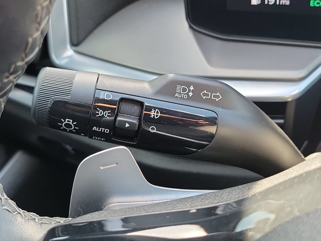 Used 2025 Kia Sorento SX Prestige AWD/4WD image 11