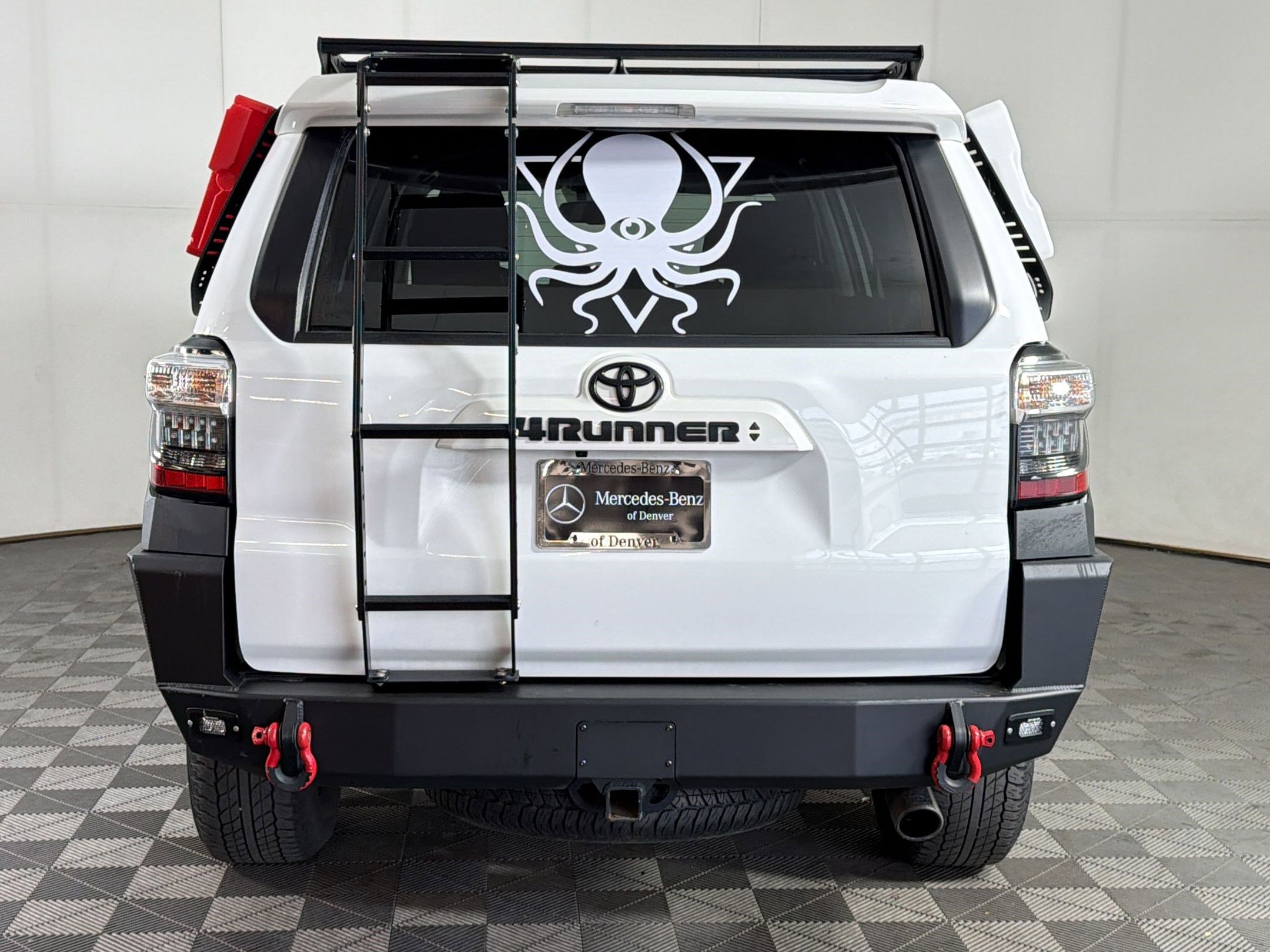 Used 2022 Toyota 4Runner Trail Special Edition AWD/4WD image 10