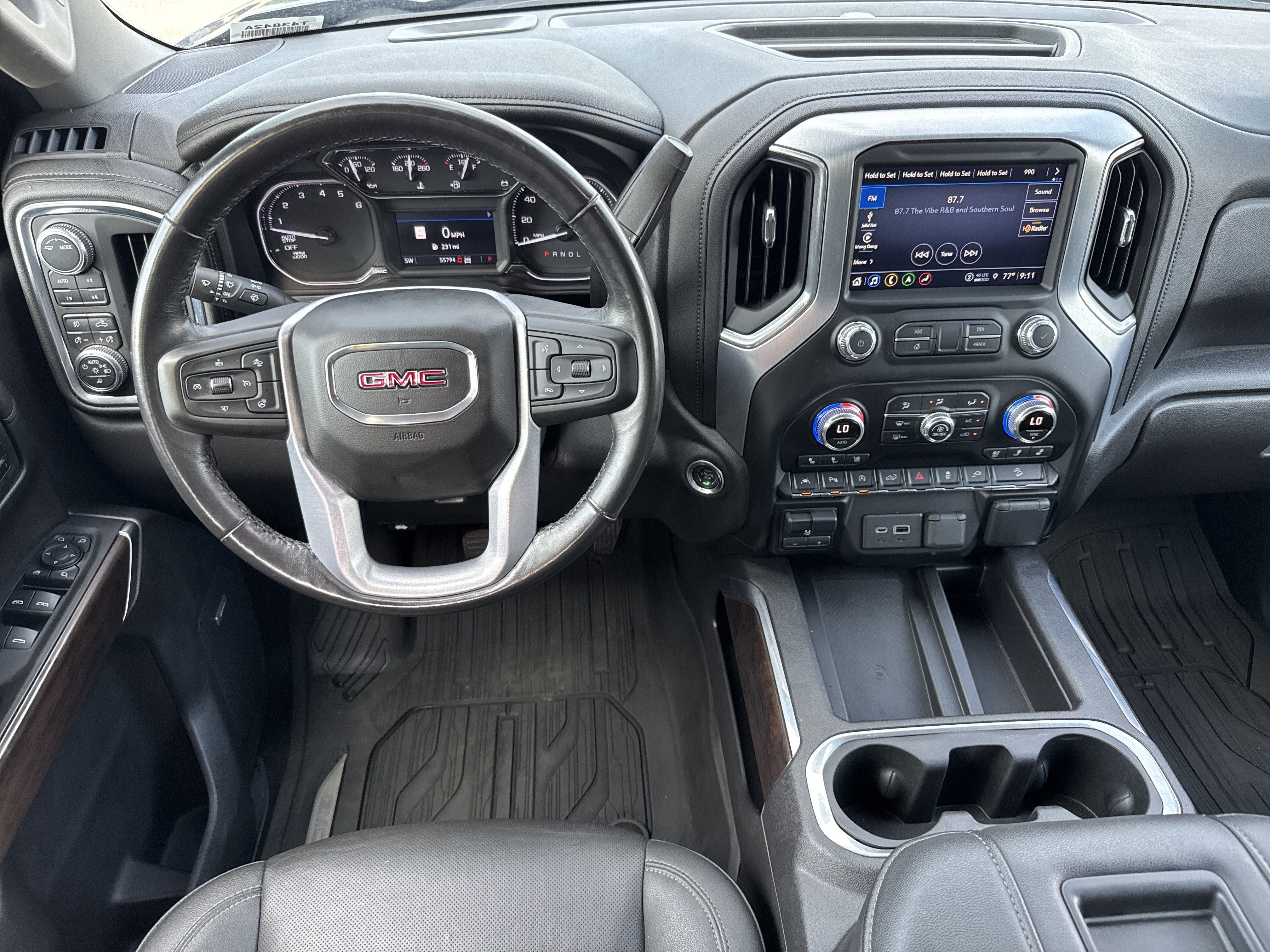 Used 2021 GMC Sierra 1500 SLT w/ SLT Premium Plus Package AWD/4WD image 18