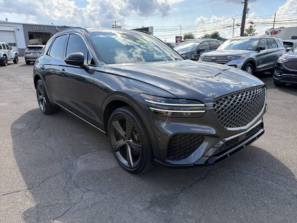 Used 2022 Genesis GV70 3.5T Sport w/ Sport Prestige Package AWD/4WD image 7
