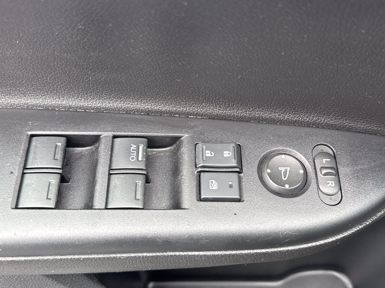 Used 2015 Honda Accord LX image 15