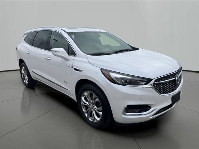 Used 2020 Buick Enclave Avenir w/ Avenir Technology Package AWD/4WD image 7