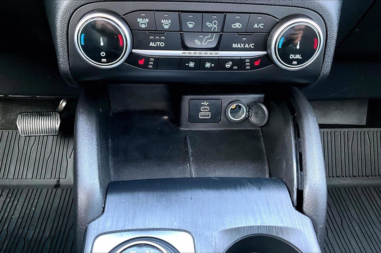 Used 2024 Ford Escape Active image 17