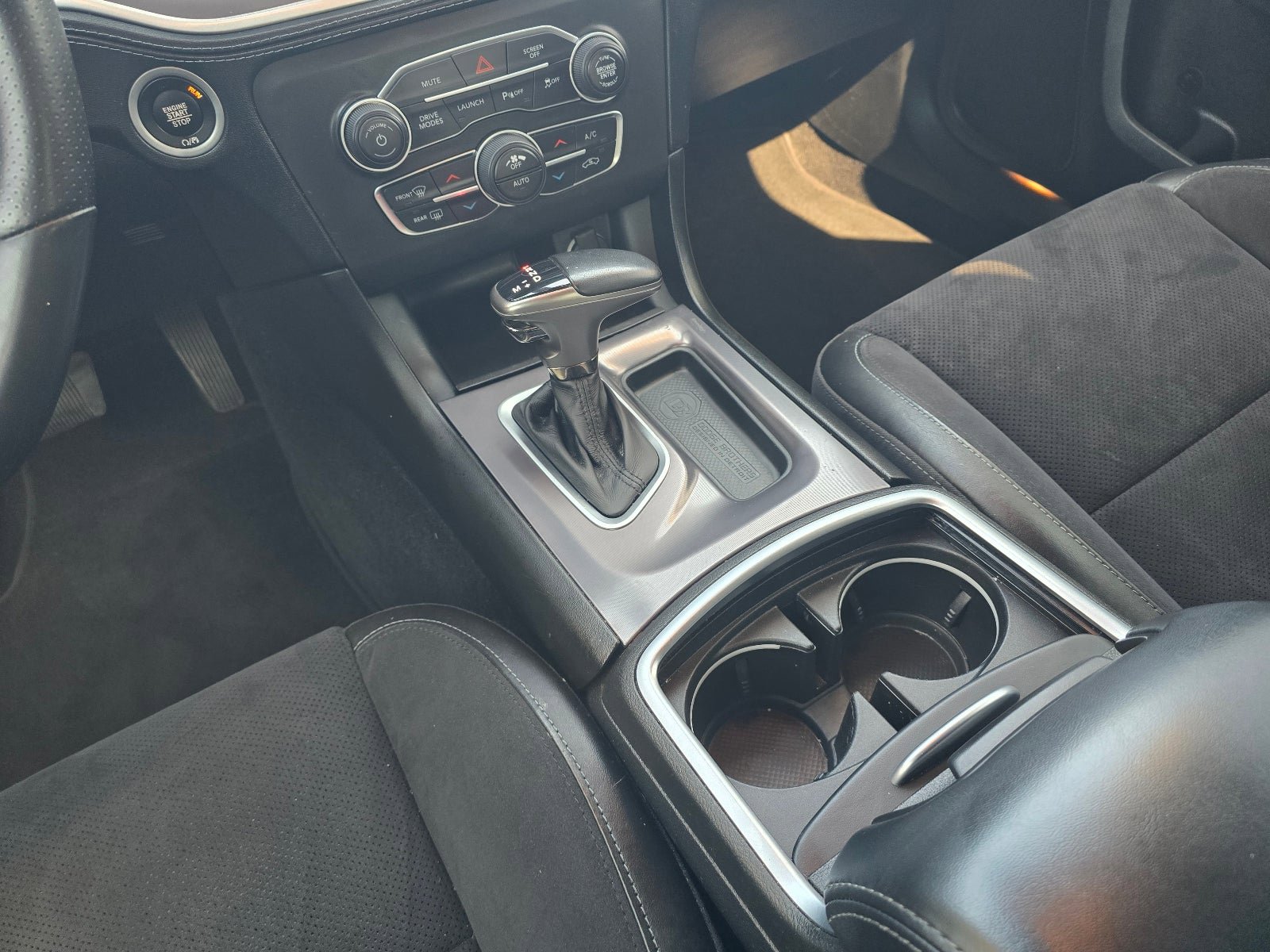 Used 2022 Dodge Charger Scat Pack w/ Dynamics Package RWD image 16