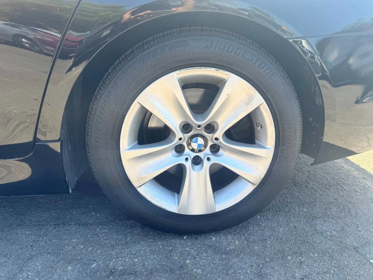 Used 2013 BMW 528i 528i 4dr Sedan RWD image 7