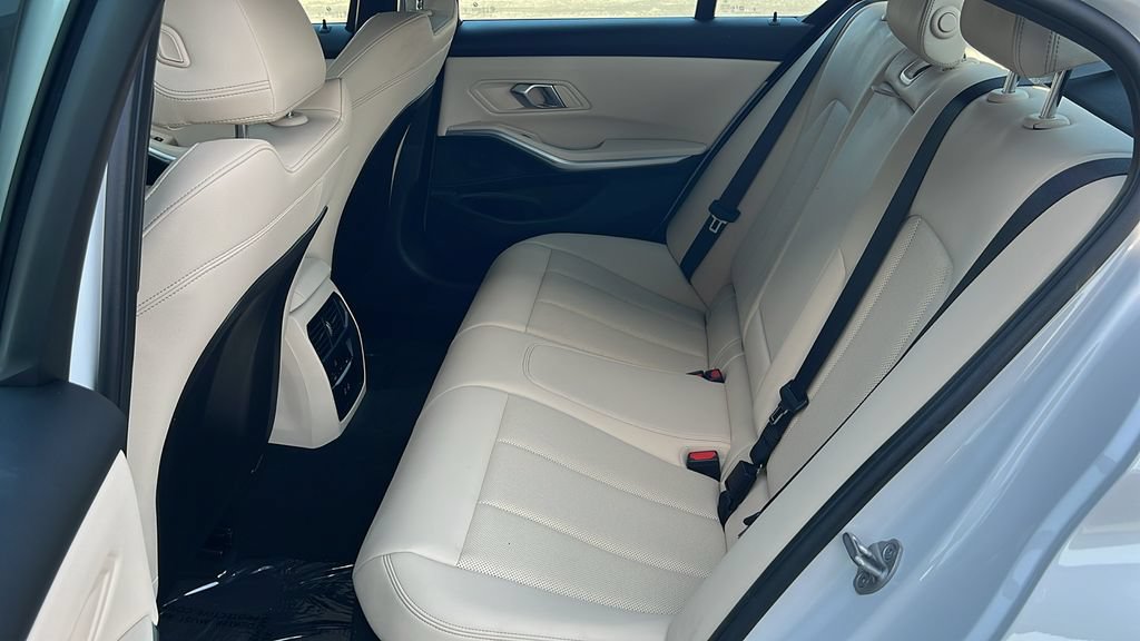 Used 2024 BMW 330e w/ Convenience Package RWD image 11