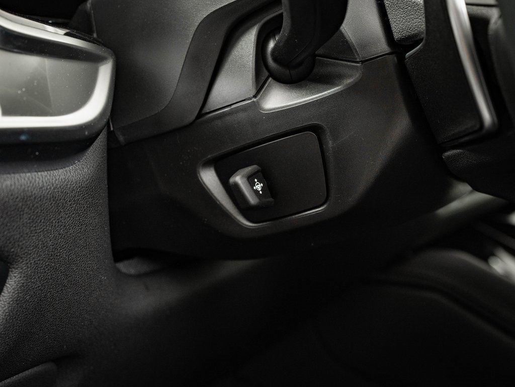 New 2026 BMW X6 xDrive40i w/ Climate Comfort Package image 46