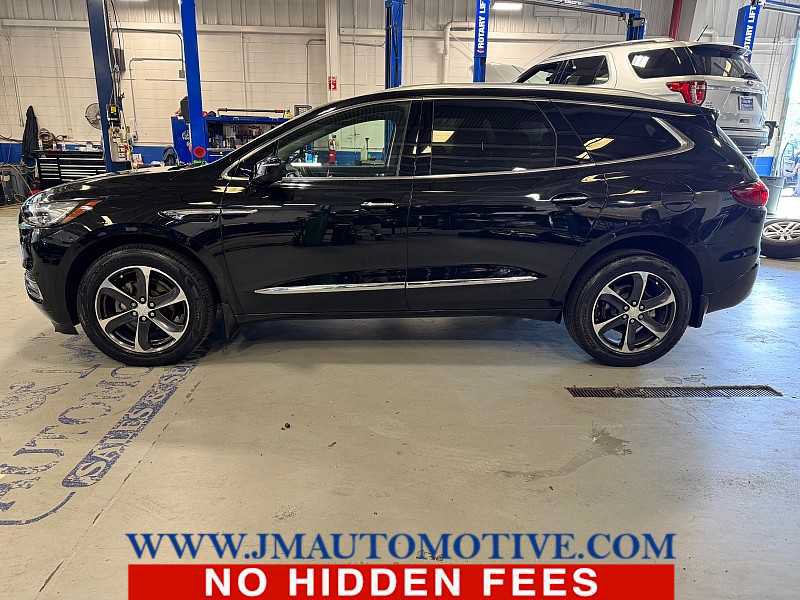 Used 2020 Buick Enclave Essence w/ Sport Touring Edition AWD/4WD image 2