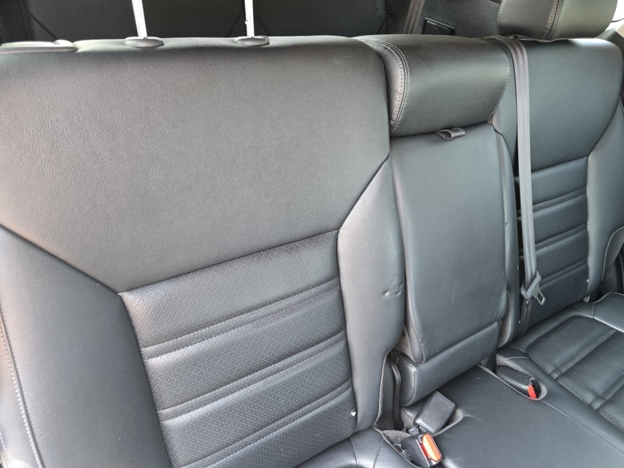 Used 2019 Kia Sorento EX w/ EX Touring Package AWD/4WD image 22