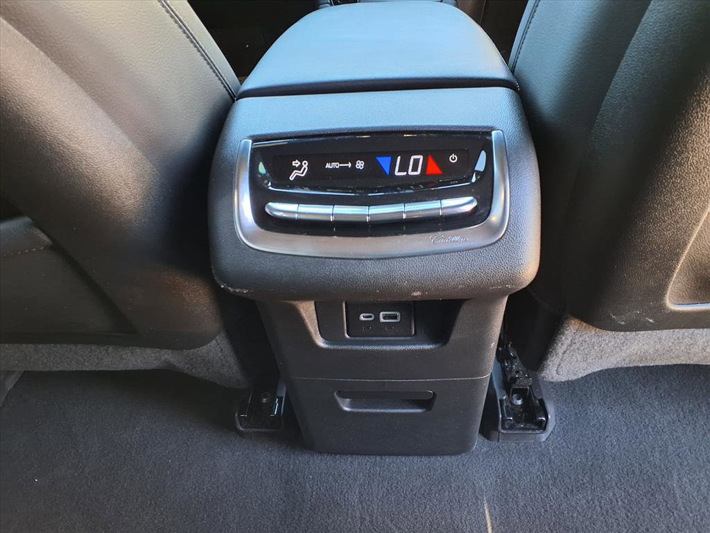 Certified 2022 Cadillac XT6 Luxury image 14