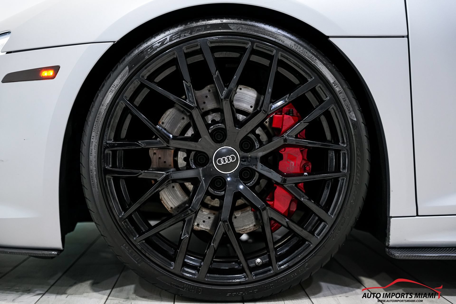 Used 2018 Audi R8 V10 w/ Carbon Exterior Package AWD/4WD image 89