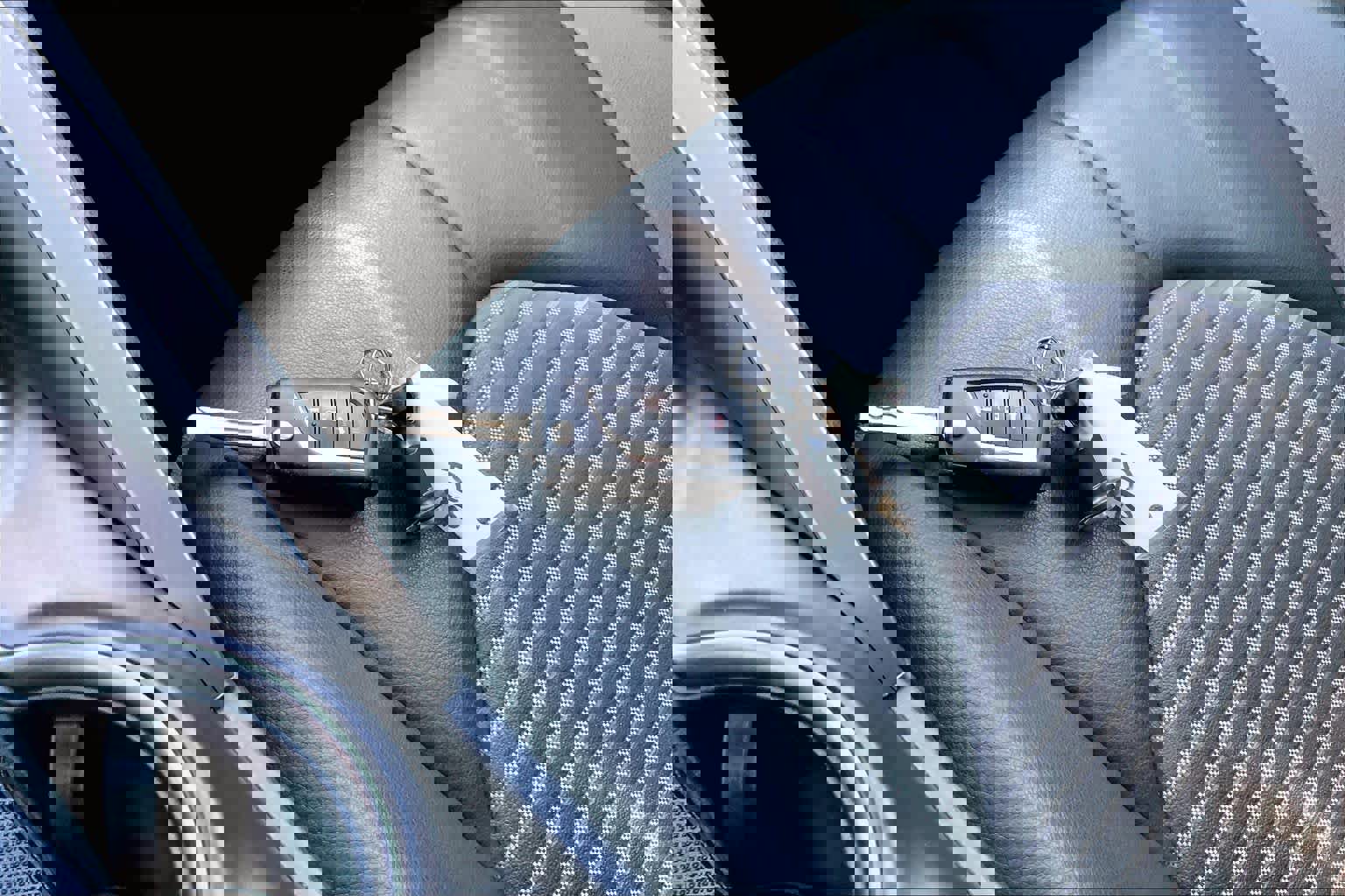 Used 2022 Toyota Camry SE image 13