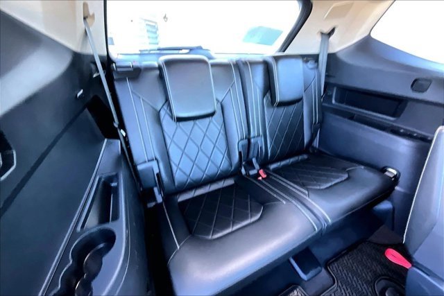 Used 2024 Volkswagen Atlas SEL Premium R-Line image 26