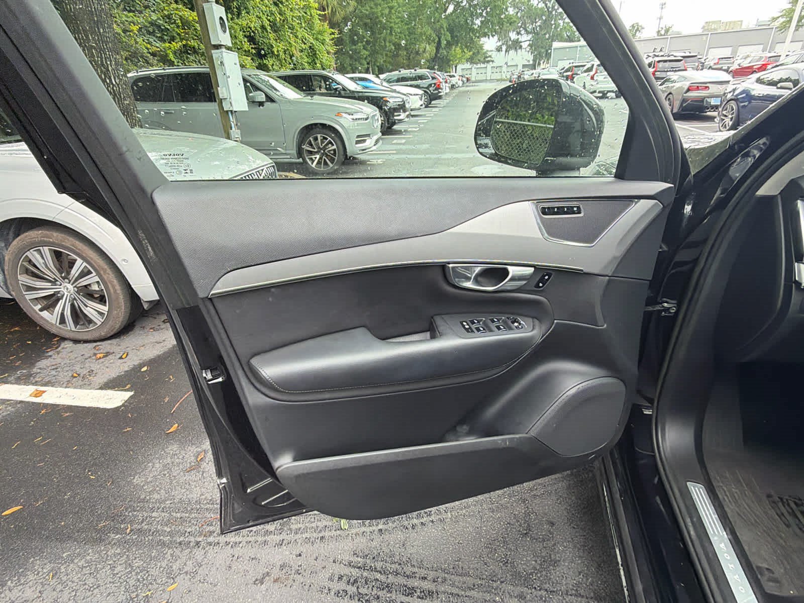 Certified 2023 Volvo XC90 B5 Core w/ Protection Package Premier AWD/4WD image 63