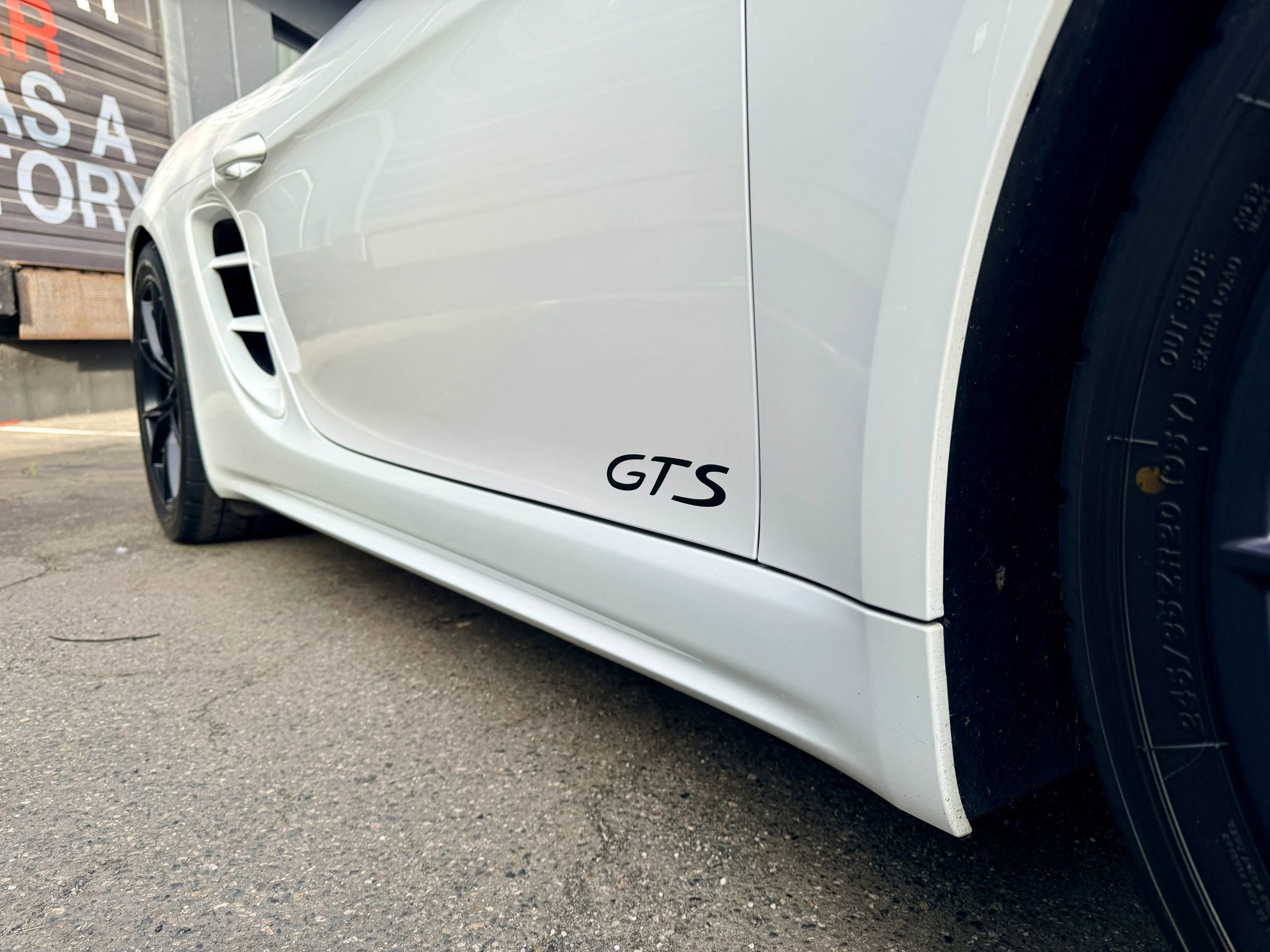 Used 2018 Porsche 718 Boxster GTS image 31