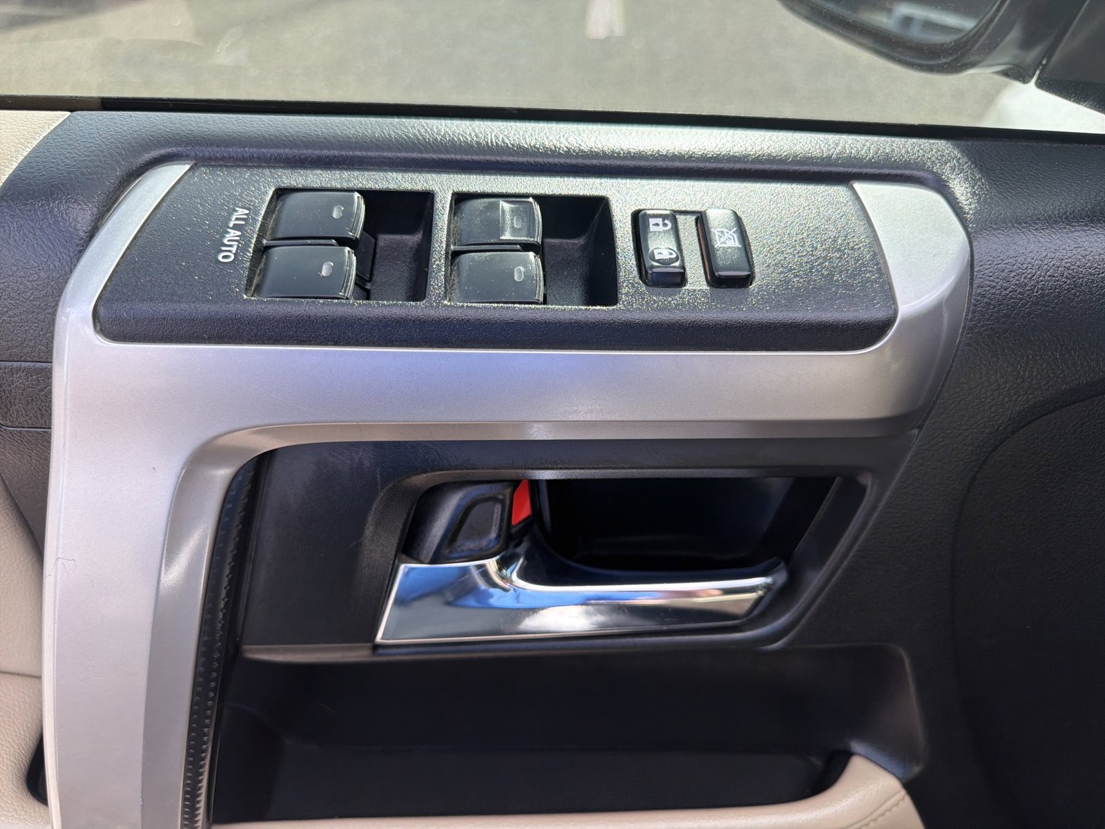 Used 2018 Toyota 4Runner SR5 Premium AWD/4WD image 13