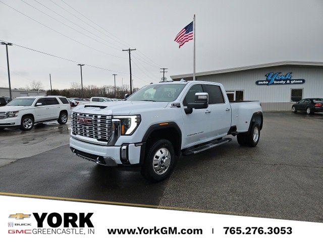 New 2026 GMC Sierra 3500 Denali w/ Denali Reserve Package image 1