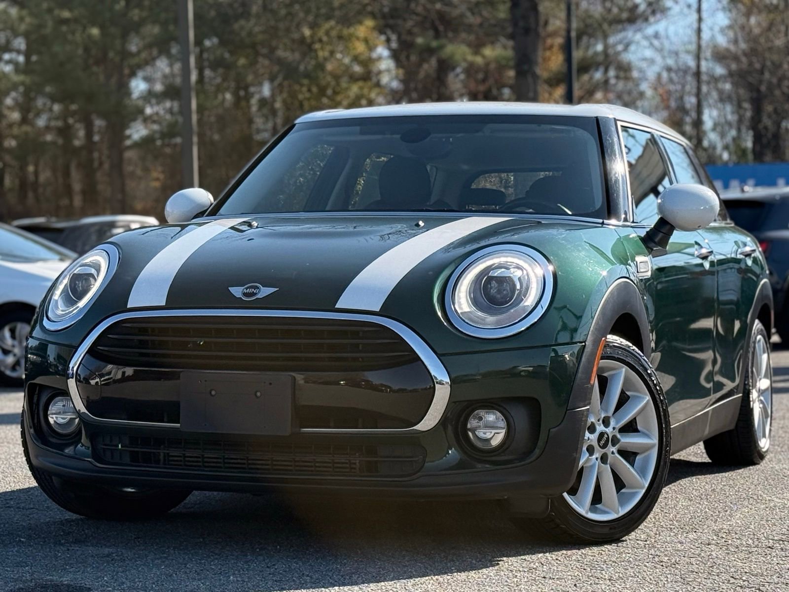 Used 2016 MINI Cooper Clubman video 1