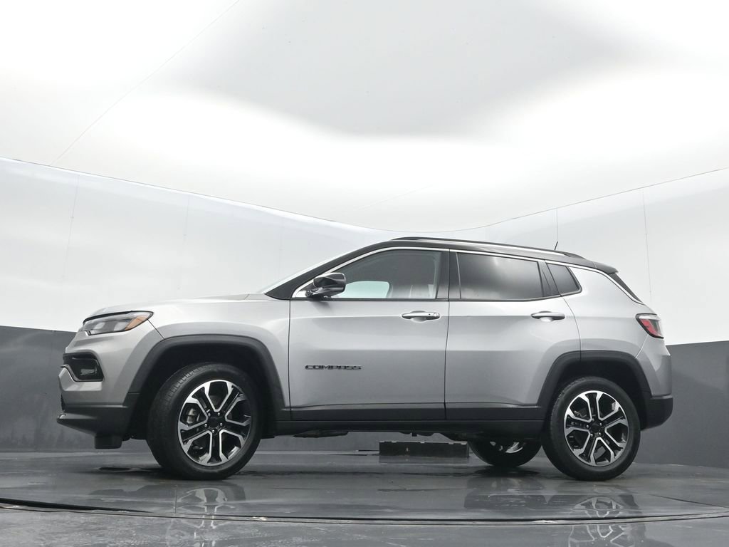 Certified 2022 Jeep Compass Limited image 29