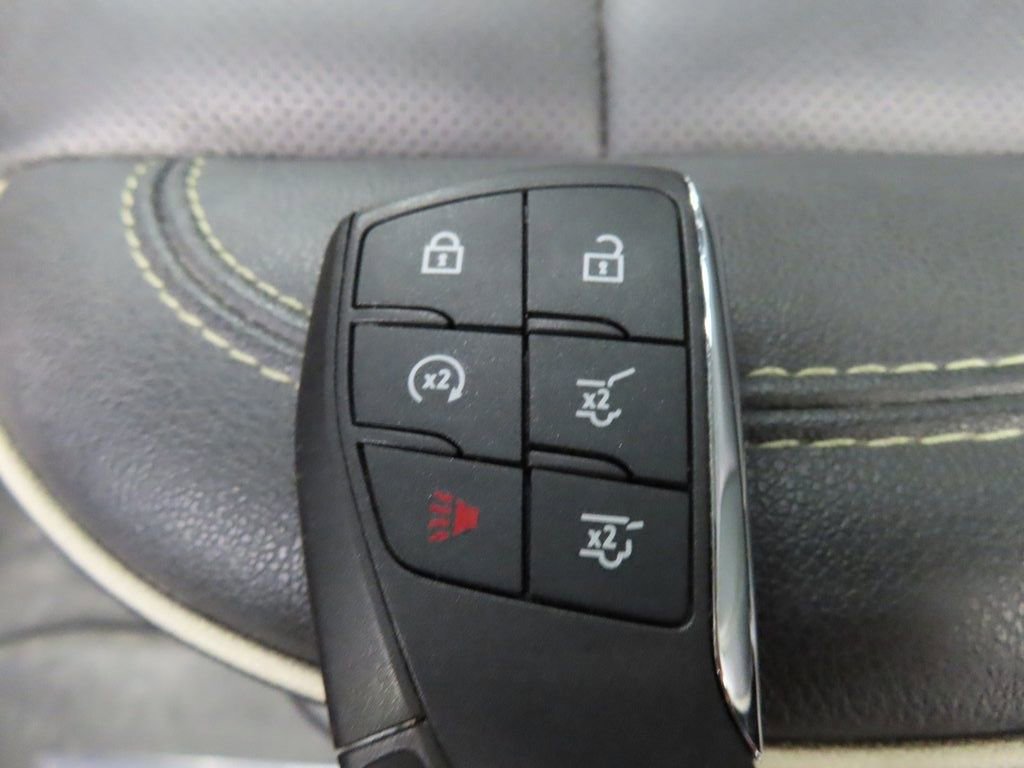 Used 2025 GMC Yukon Elevation w/ LPO, Floor Liner Package image 58