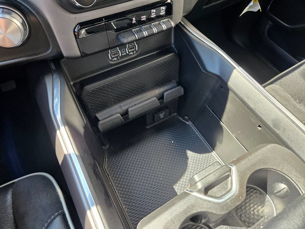 Used 2022 RAM 1500 Laramie w/ Sport Appearance Package AWD/4WD image 33