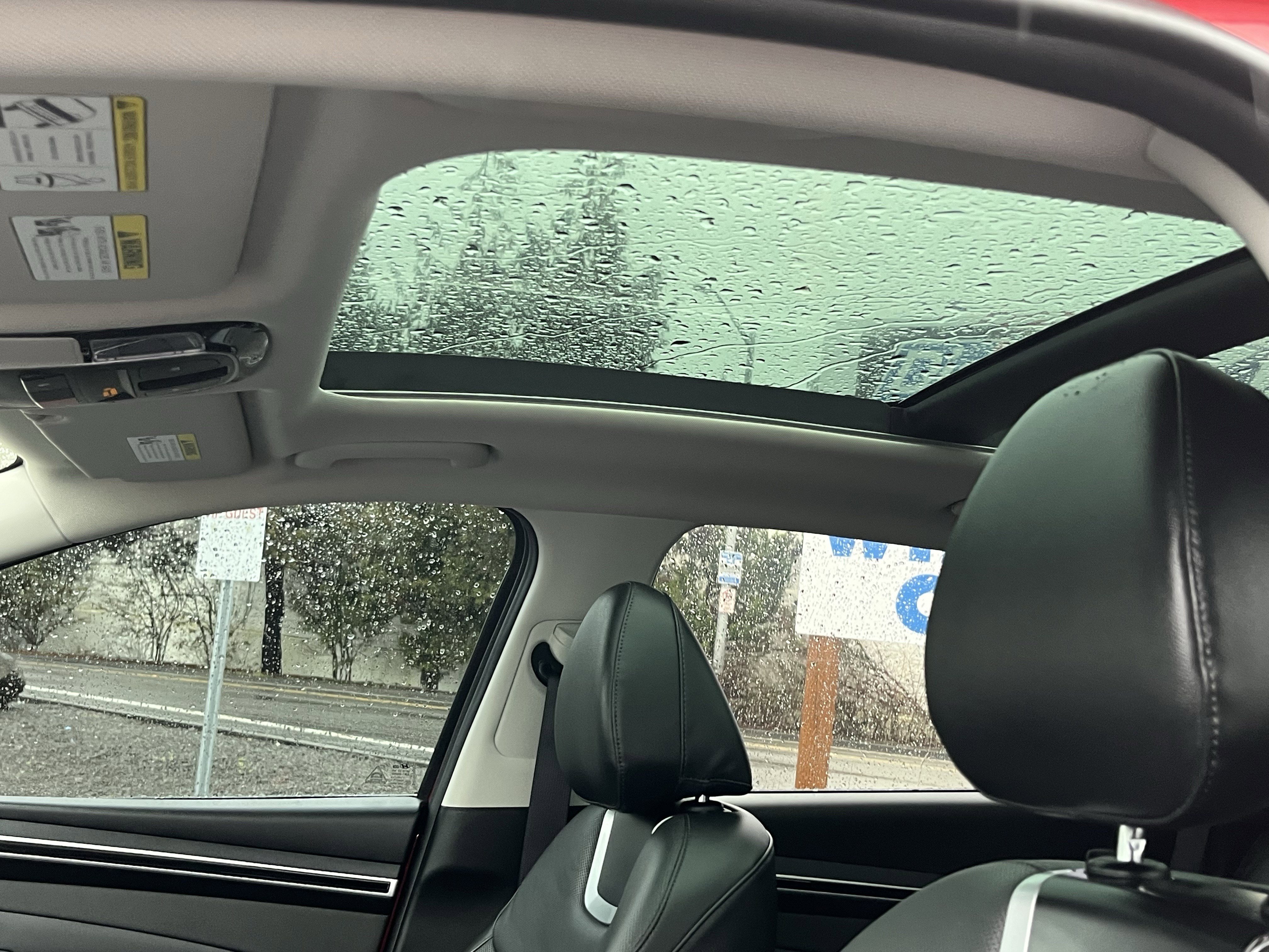 Certified 2022 Hyundai Tucson Limited image 17