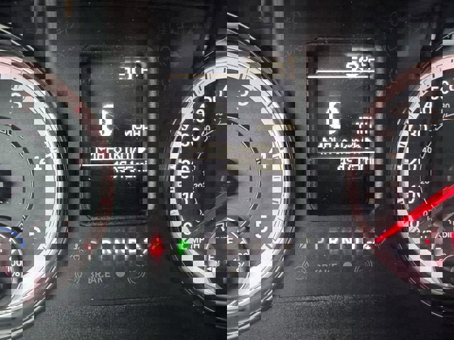 Used 2018 RAM 2500 Tradesman w/ Chrome Appearance Group image 14