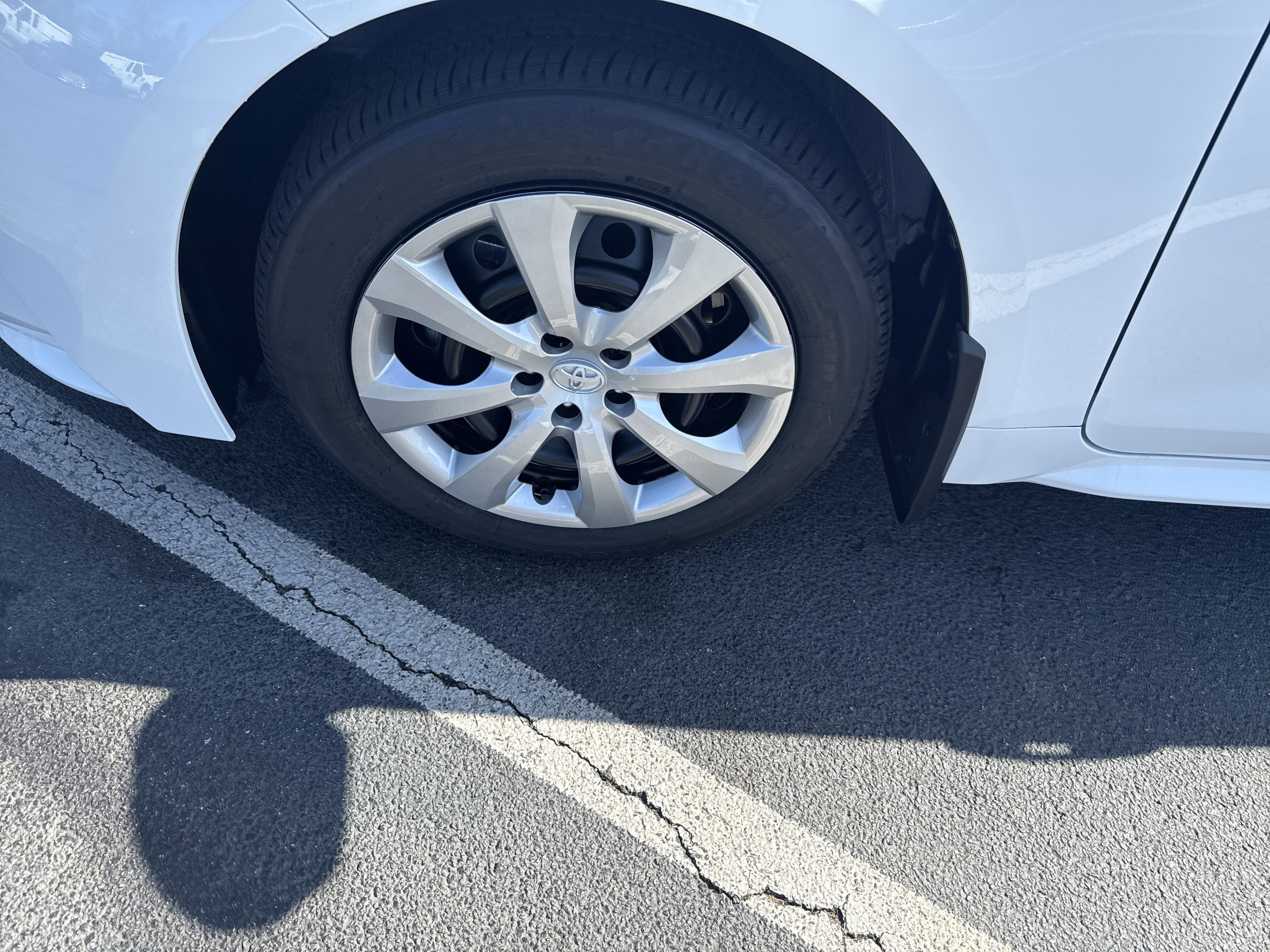 New 2026 Toyota Corolla LE image 9
