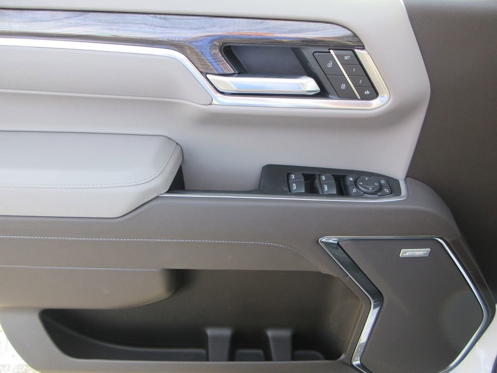 New 2026 Chevrolet Silverado 1500 LTZ w/ LTZ Premium Package image 24