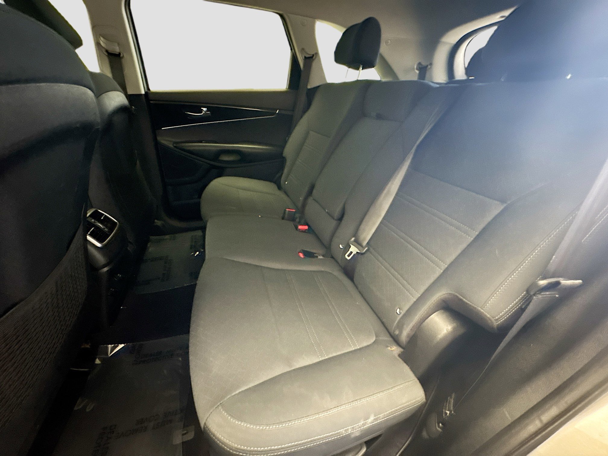 Used 2019 Kia Sorento LX image 13
