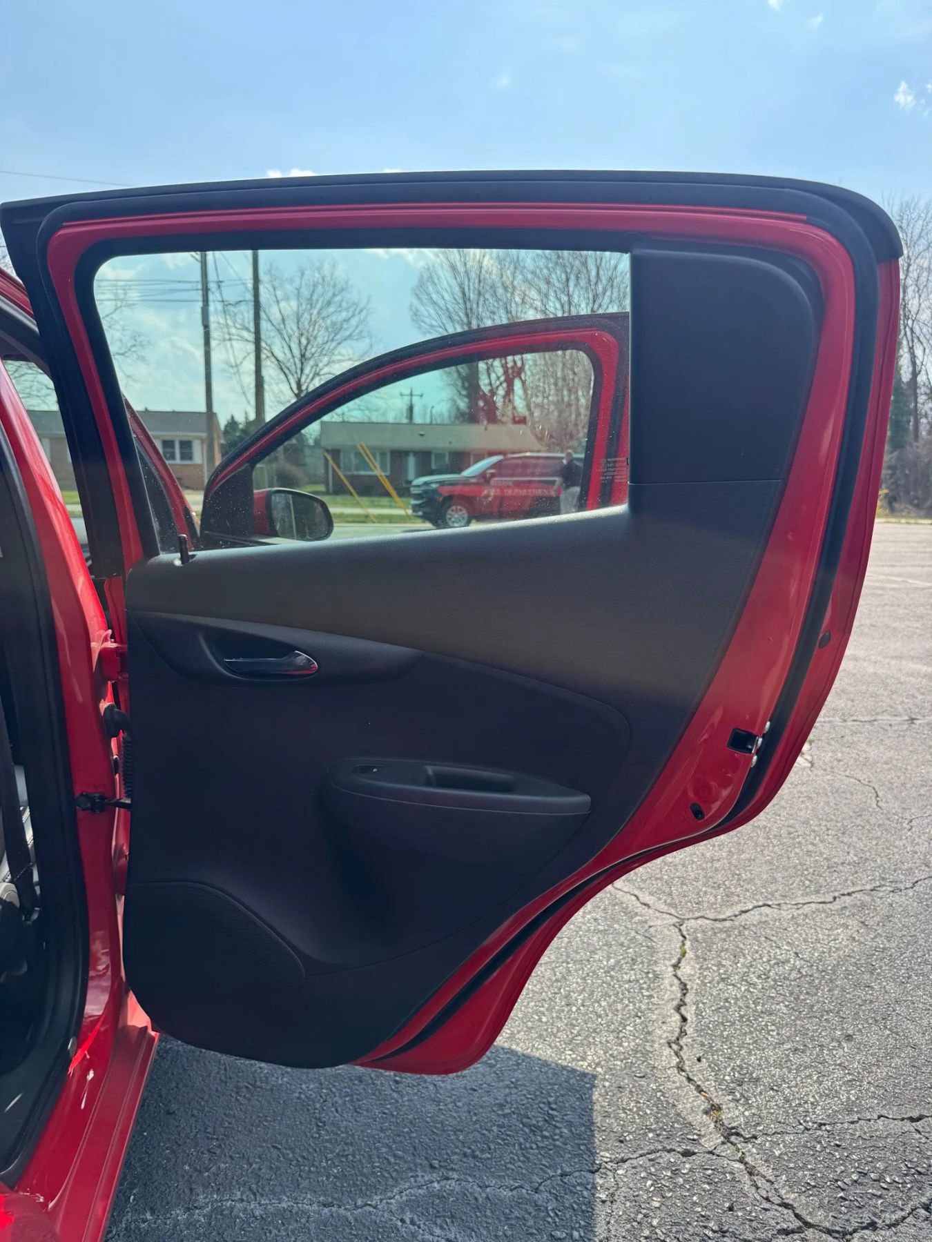 Used 2021 Chevrolet Spark LT w/ Driver Confidence Package FWD image 25