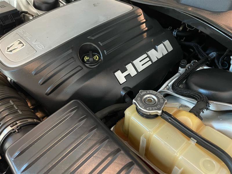 Used 2005 Dodge Magnum R/T w/ Convenience Group II image 52