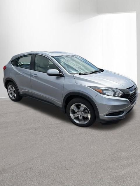 Used 2017 Honda HR-V LX image 4