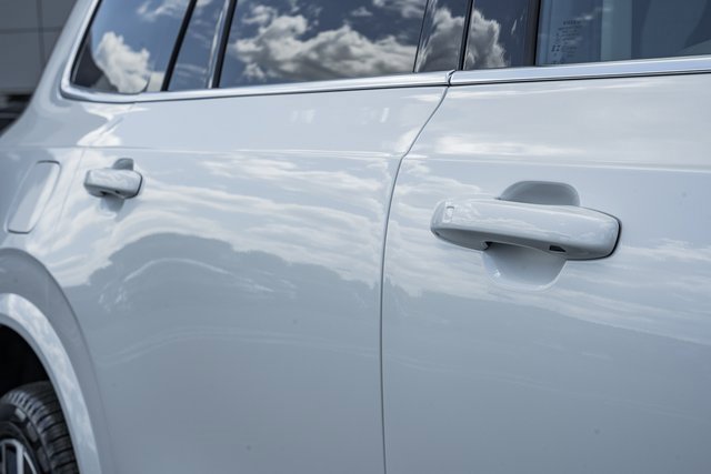 New 2026 Volvo XC90 B6 Ultra image 15