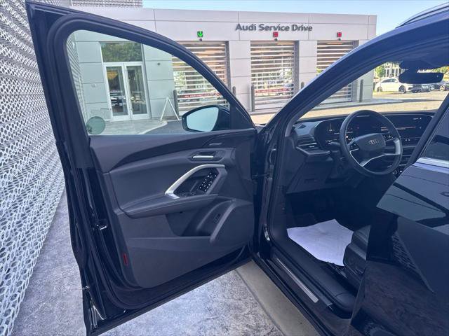 Certified 2025 Audi Q5 Premium Plus w/ Premium Plus AWD/4WD image 19