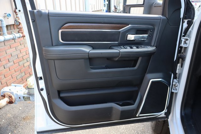 Used 2024 RAM 2500 Laramie w/ Safety Group image 12