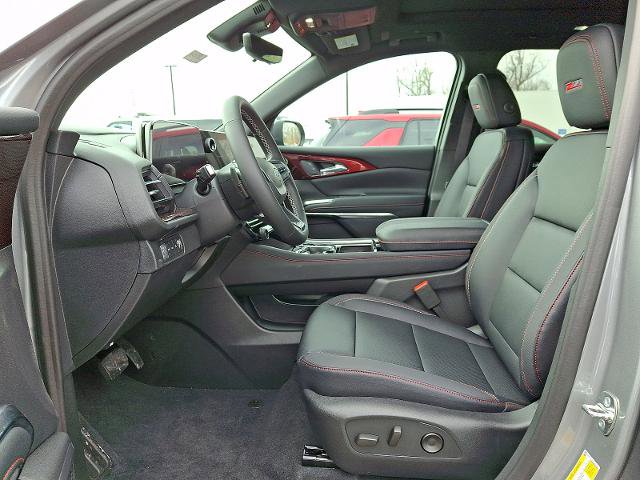 New 2026 Chevrolet Traverse Z71 w/ Driver Confidence Package image 7