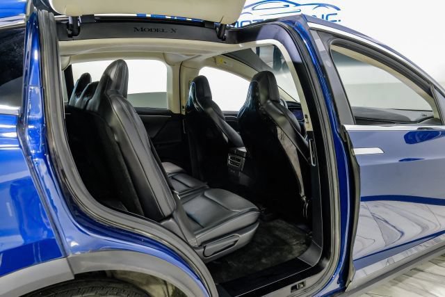 Used 2016 Tesla Model X 90D AWD/4WD image 45