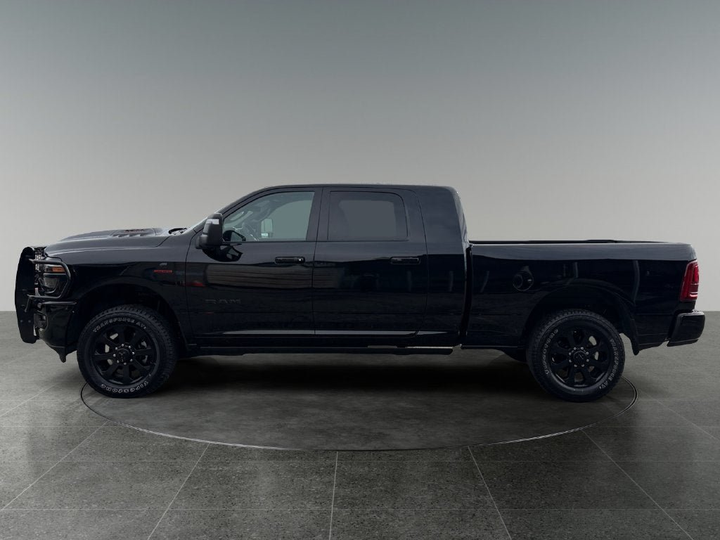 Used 2026 RAM 3500 Laramie AWD/4WD image 5