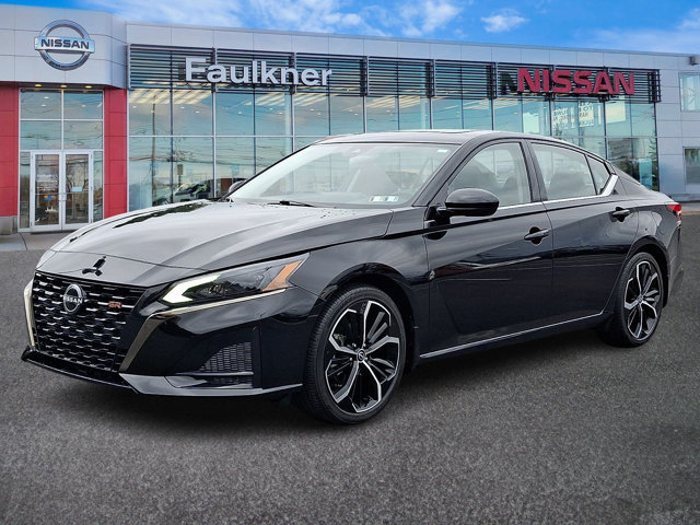 Certified 2023 Nissan Altima 2.5 SR w/ SR Premium Package FWD image 3
